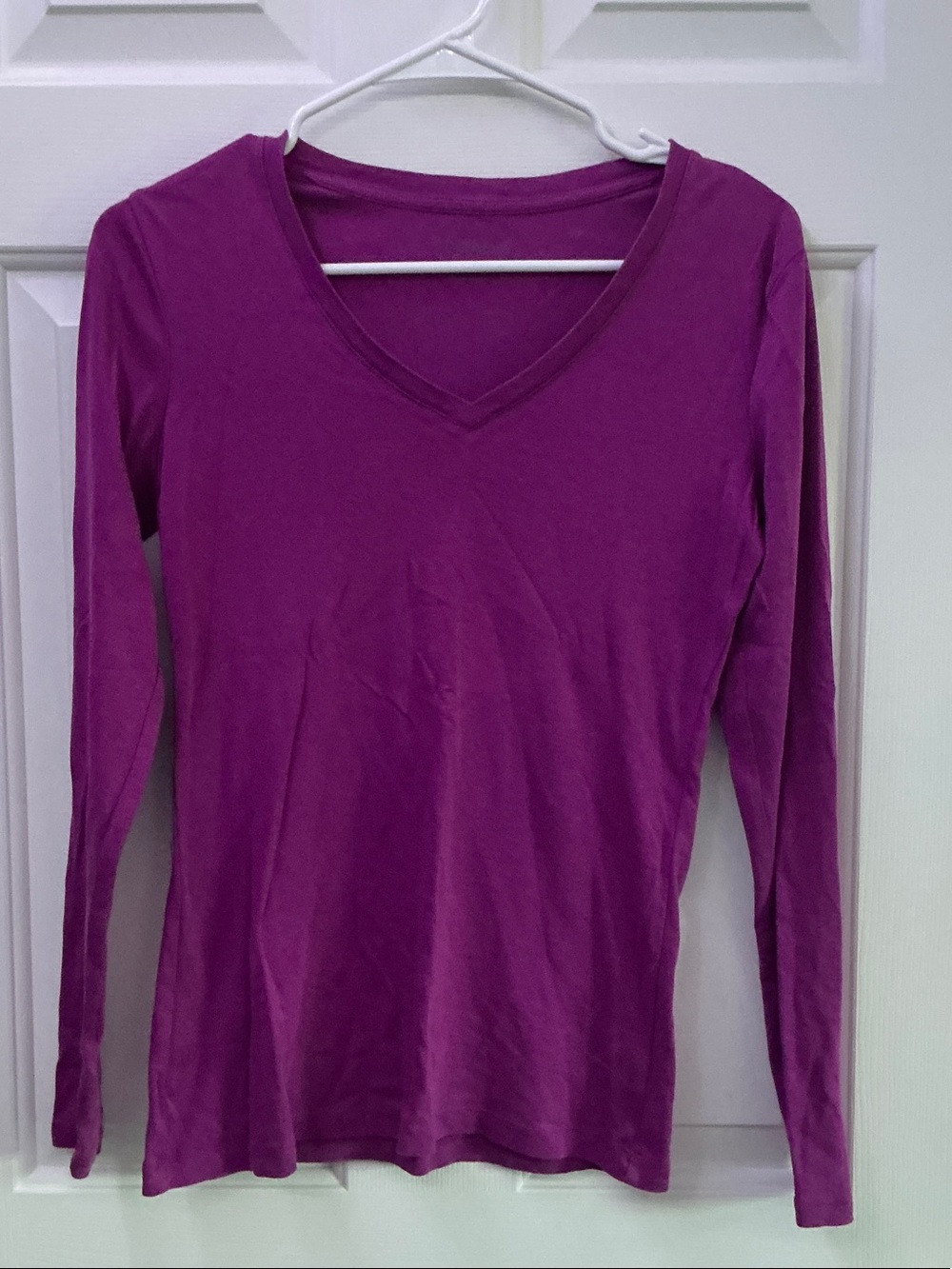 G.H. Bass & Co. V-Neck Long Sleeve Tee in Purple